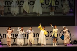 「ごちうさ」佐倉綾音らが難問クイズで振り返る　最後は「We Are!」「Family!!」