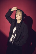 猫咲波久礼役の岡本信彦