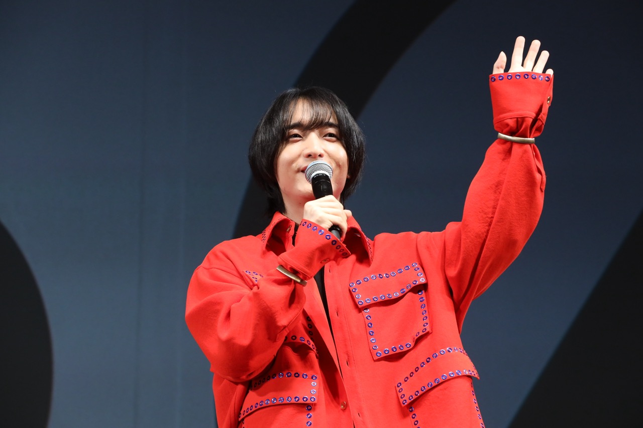 「『葬送のフリーレン』第2期スペシャルステージAnimeJapan 2026」に登壇した小林千晃