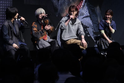 左から小林千晃、榊原優希、江口拓也、ファイルーズあい