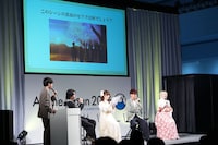 第2問「真昼の誕生日はどれでしょう？」の答えを考え中のキャスト陣