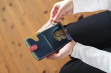 「小さいふ。コンチャ『手塚治虫ワールドコラボ ユニコ』」