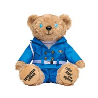 セブンネット限定グッズのテディベア（萩原千速Ver.）