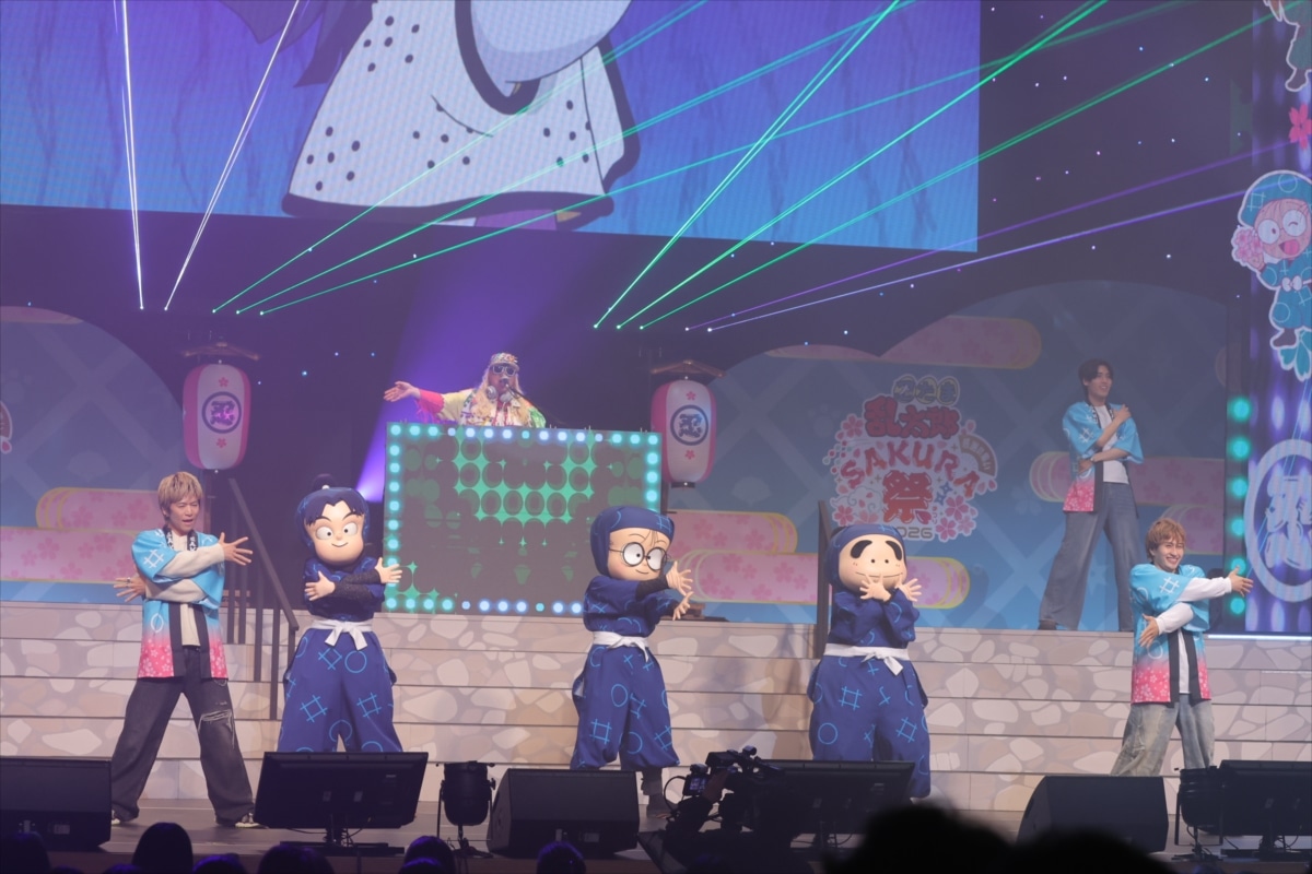 「『忍たま乱太郎』 スペシャルイベント 感謝の集い Sakura祭2026」にサプライズ登場したDJ KOO