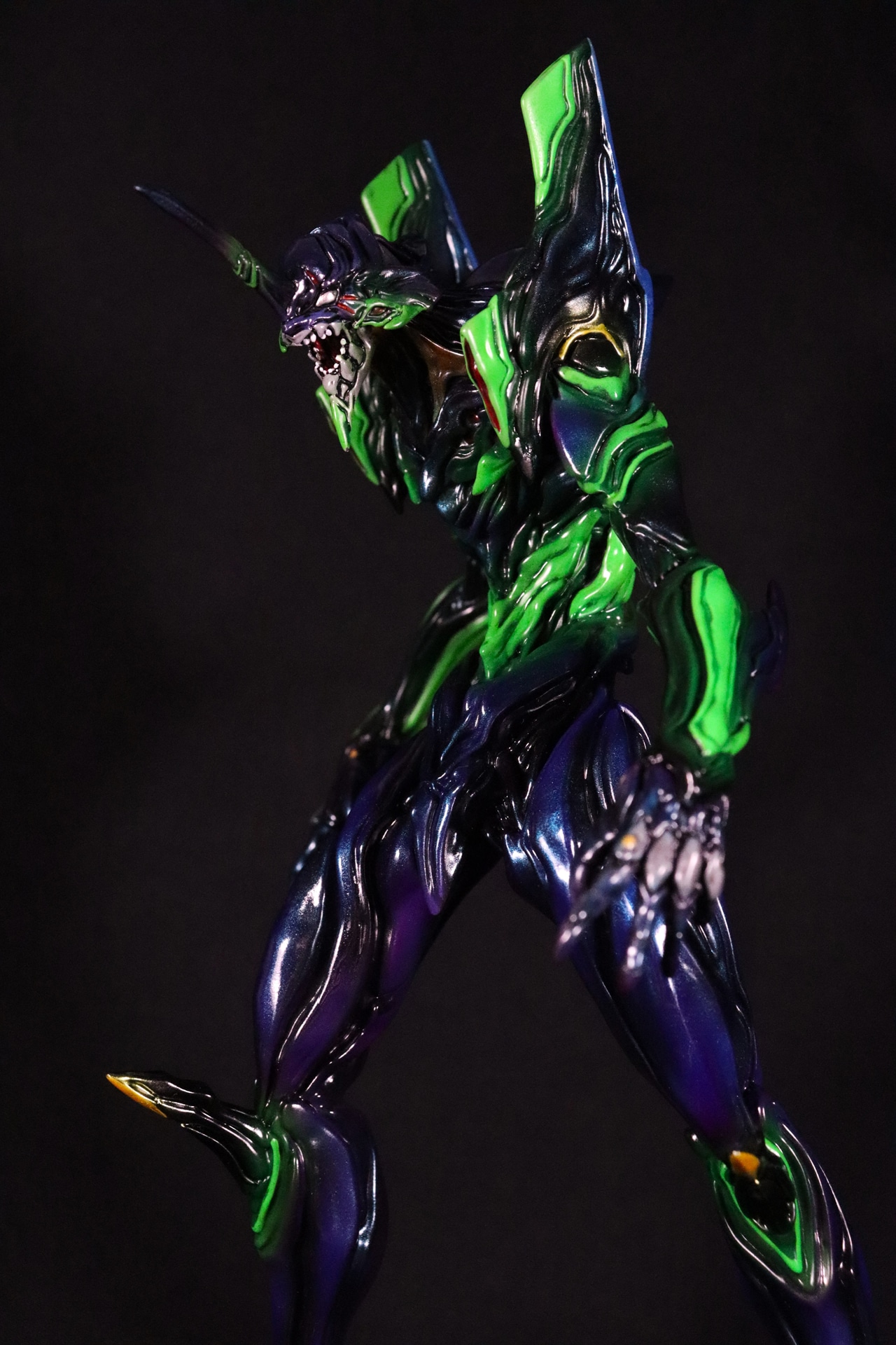 「CCPJAPAN×Yoshi. Project EX エヴァンゲリオン初号機 ナイトイメージ Ver.」より