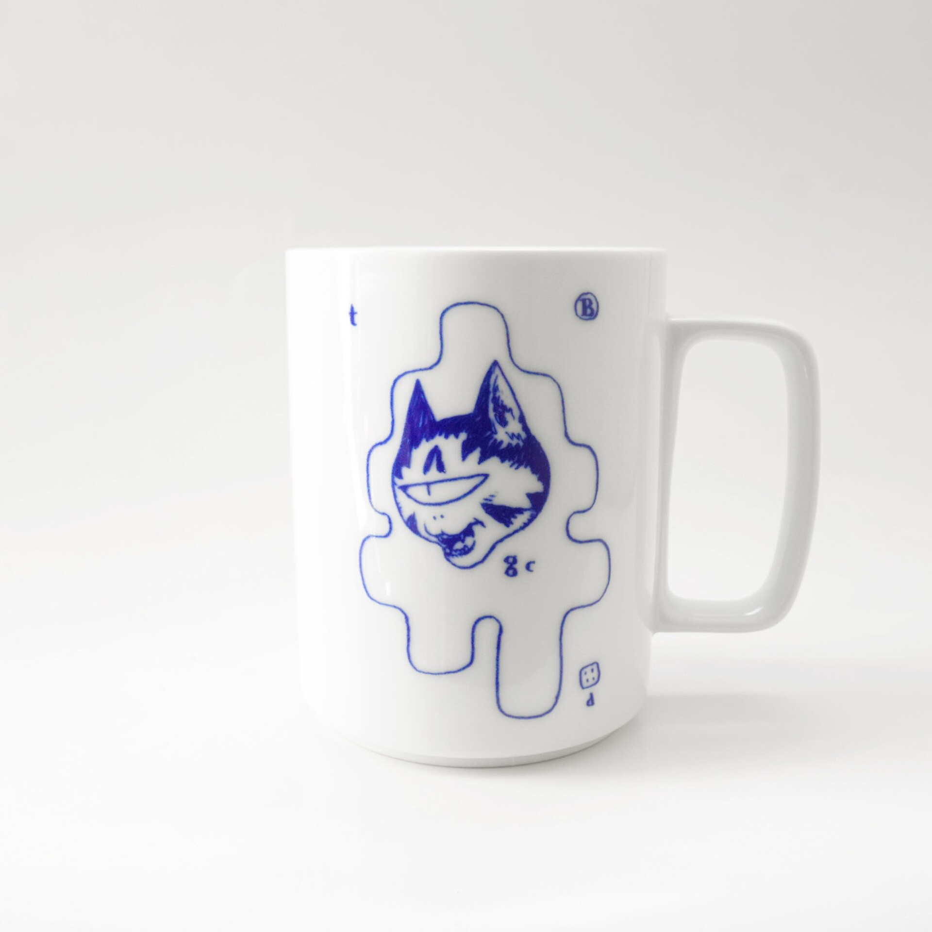 寺田克也の「寺田器」新作展示販売会が開催、ソフビブランドGYAROMIと