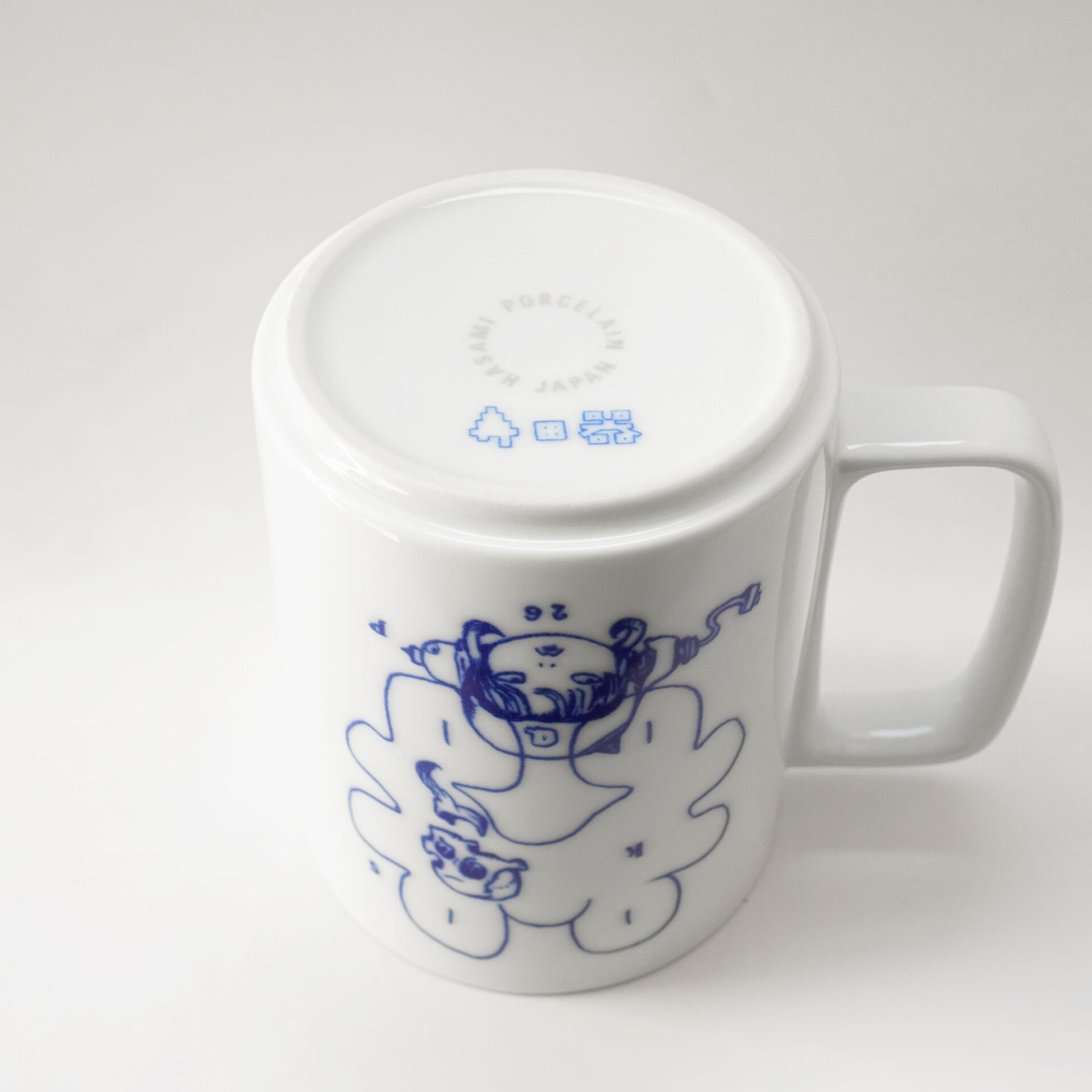 寺田克也の「寺田器」新作展示販売会が開催、ソフビブランドGYAROMIと