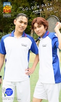 「ミュージカル『テニスの王子様』大石秀一郎＆菊丸英二 DIGITAL PHOTO BOOK『GOLDEN PAIR』」 (c) 塩谷未来／集英社 (c) 許斐 剛／集英社・テニミュ製作委員会