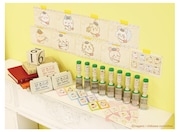 「ちいかわ」の日付印やスタンプ台、切手発売　ハチワレやうさぎが郵便局員に