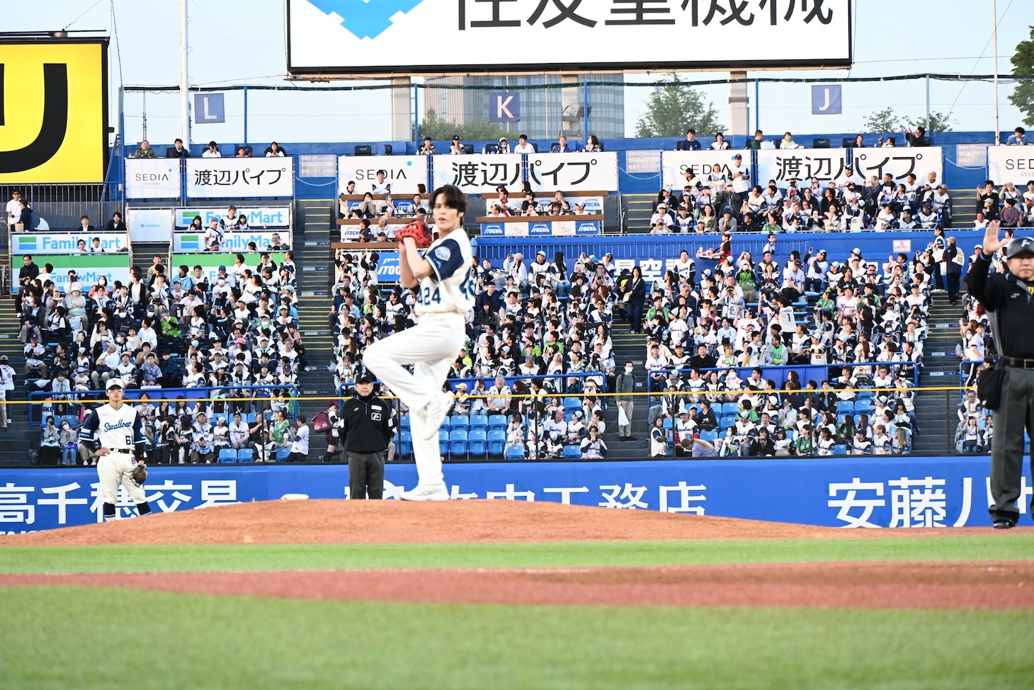 始球式で登板した宮野真守
