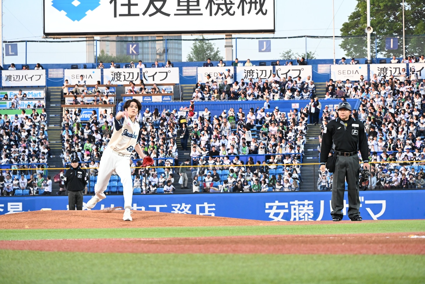 始球式で登板した宮野真守