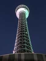 神奈川・横浜マリンタワー