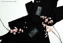 「【CLAMP】『カードキャプターさくら』GRAPHIC TEE 〈さくらカード〉」