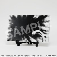 「寄生獣展」で販売される皿