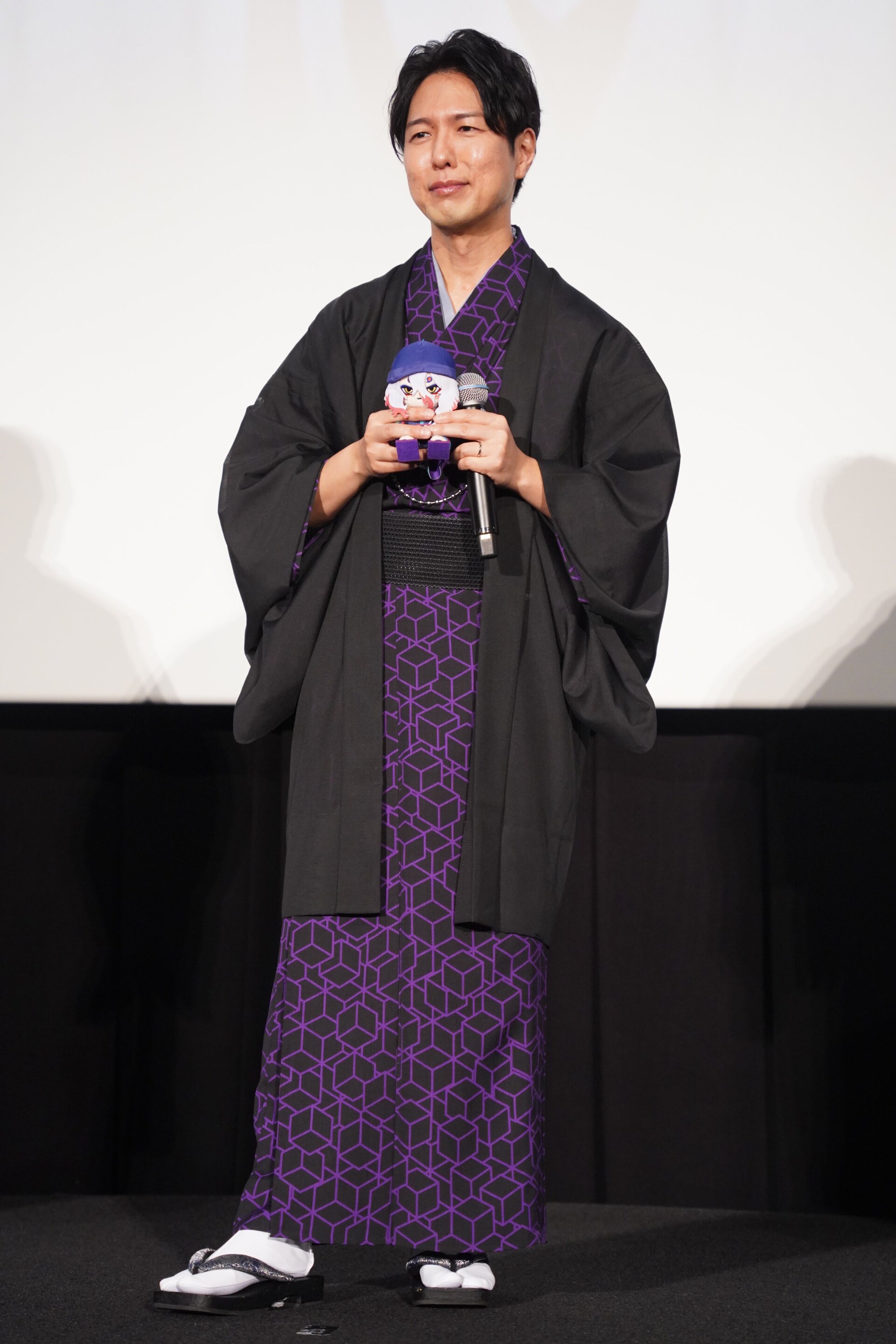 神谷浩史さん ボイス系まとめ売り 電池なし 神谷浩史 [画像・動画ギャラリー 9/21] - コミックナタリー