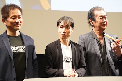 左から田中宏明氏、里見哲朗氏、井上敏樹