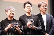 左から曹毅監督、髙原文彦氏、安藝貴範氏