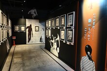 「寄生獣展」開幕！生々しい効果音とともに生原画を鑑賞、“過激な表現”コーナーも