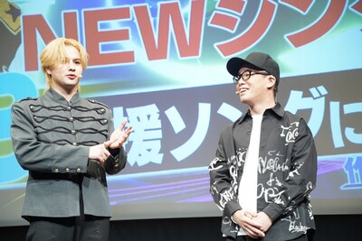左から海沼流星（BALLISTIK BOYZ）、ずま（虹色侍）。