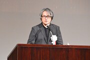 第30回手塚治虫文化賞に登壇した武田一義