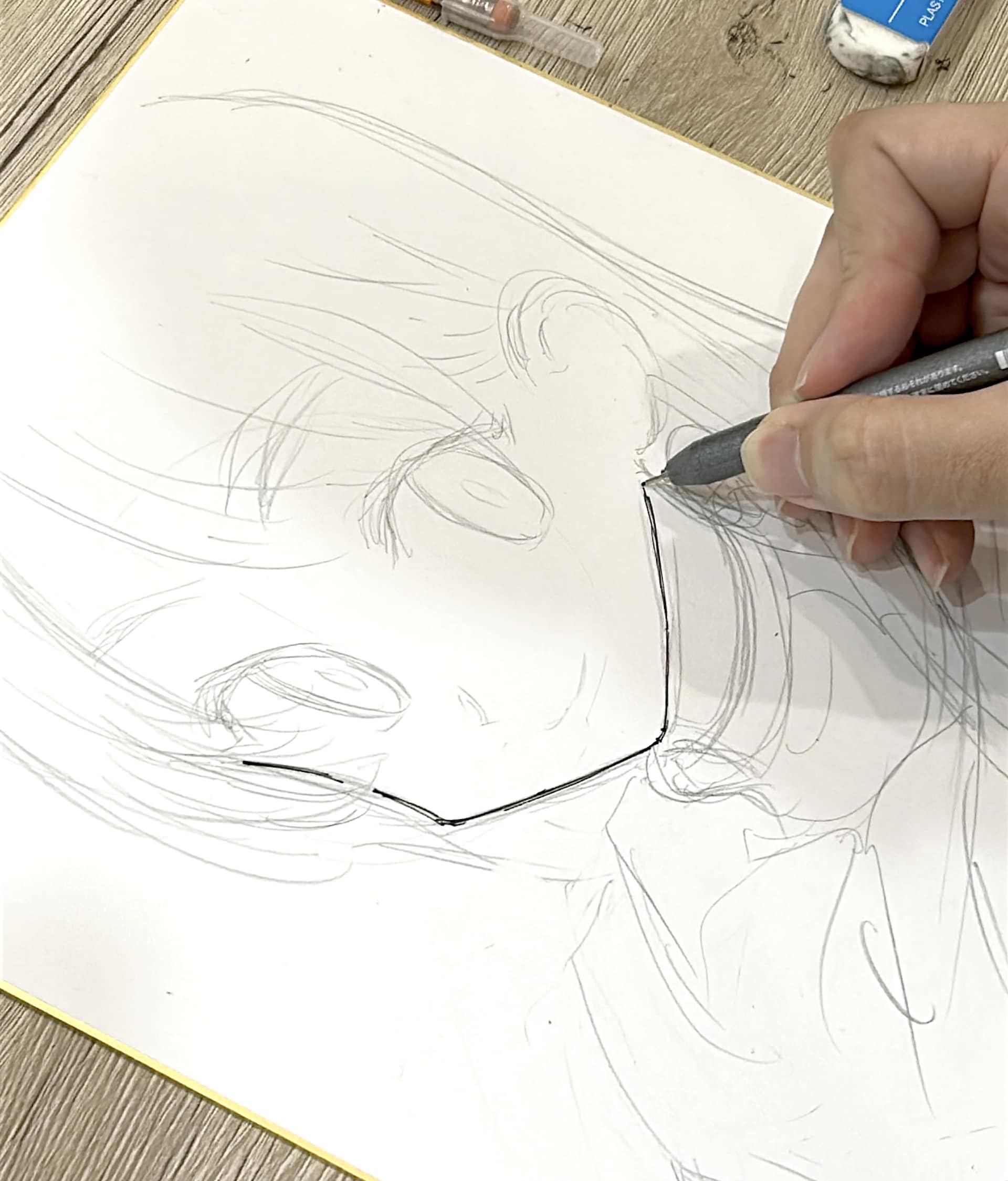プレゼントのサイン色紙作画の様子 [画像ギャラリー 5/6] - コミック