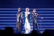TRI-UMviratuS。左から大和アレクサンダー役の武内駿輔、如月ルヰ役の蒼井翔太、高田馬場ジョージGS役の小林竜之