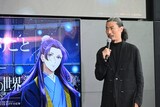 壬氏とパンサー・菅良太郎。MCから、「髪を下ろすと壬氏にそっくりです」と言われた菅は、「ヤブ医者でしょ！」とすかさずツッコむ