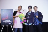 左から宮元宏彰氏、阿座上洋平、濱野大輝