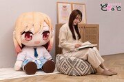 「どきゅーと その着せ替え人形は恋をする 超特大ぬいぐるみ 喜多川海夢～制服ver.～」