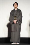内山昂輝