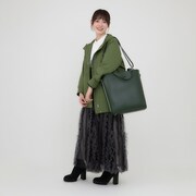 「山田利吉モデル 2wayトートバッグ」の使用イメージ