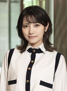 桃月なしこ演じる高原皐月