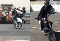 所属事務所より公開された、「さらば あぶない刑事」出演に向けてバイクの練習をする吉川晃司の写真。左からフロントアップ走行、低速での8の字走行を練習中の様子。