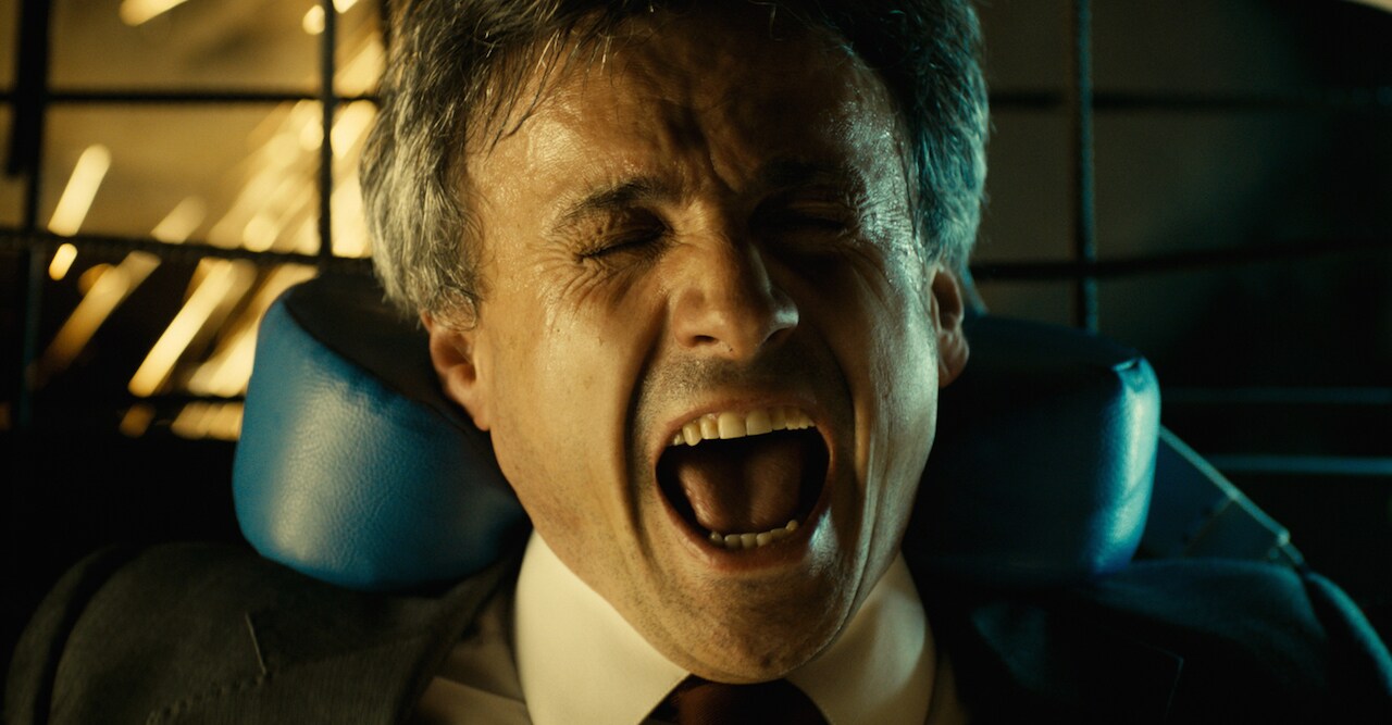 鉄筋が刺さった男の映画も登場！「第4回 極端映画祭」