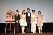 「ぼくが命をいただいた3日間」舞台挨拶の様子。左から若山耀人、平祐奈、高橋和也、松原智恵子、工藤里紗監督。