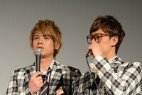 ミンスのキスシーンをうらやましがるジュンとシュウタ。