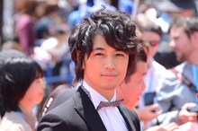 「虎影」の斎藤工。