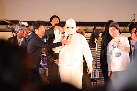 オールエンディングイベントには謎のベイマックスも登場。