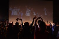 会場の全員で「笑顔のまんま」を大合唱した。