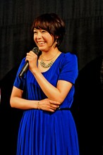 タカシのことを一途に思うかなえ役の大沢ひかる。