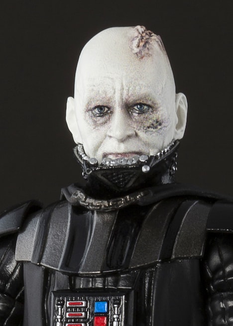 S.H.Figuarts ルーク・スカイウォーカー(Episode VI)にはマスクをとったダース・ベイダーのヘッドパーツが付属。(c)&TM Lucasfilm Ltd.