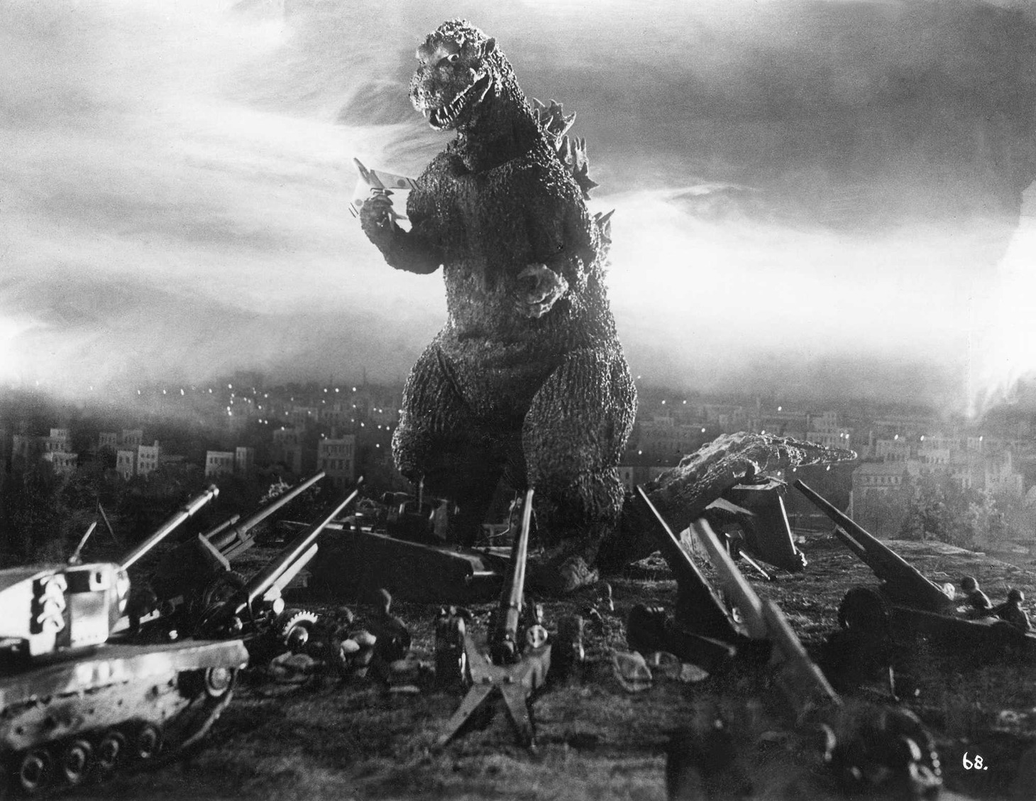 1954年公開「ゴジラ」　(c)TOHO CO.,LTD.