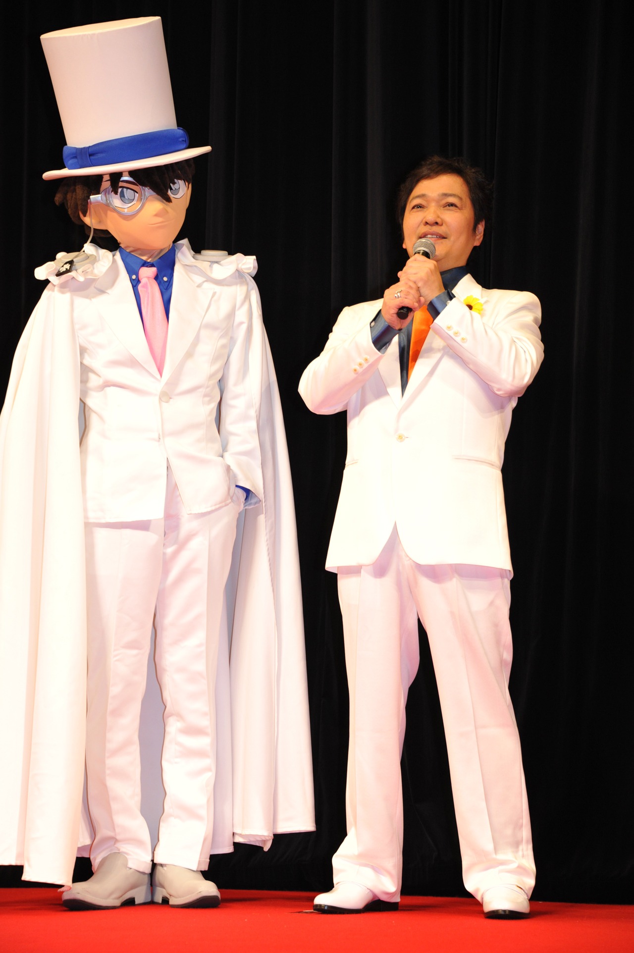 怪盗キッド役の山口勝平。