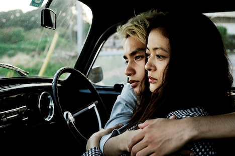 「眠れぬ真珠」のワンシーン。 （c）BeeTV