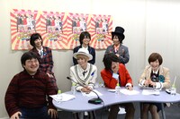 「でんぱコネクションフレンチ～でんぱオシャレ探偵局～」放送開始記念特番配信中の様子。