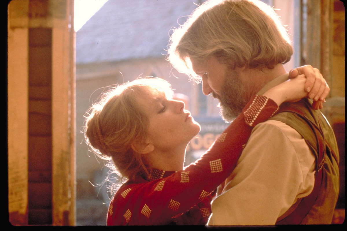 イザベル・ユペールとクリス・クリストファーソンがラブシーンを演じる「天国の門」の一幕。HEAVEN'S GATE (c)2013 Metro-Goldwyn-Mayer Studios Inc. All Rights Reserved.