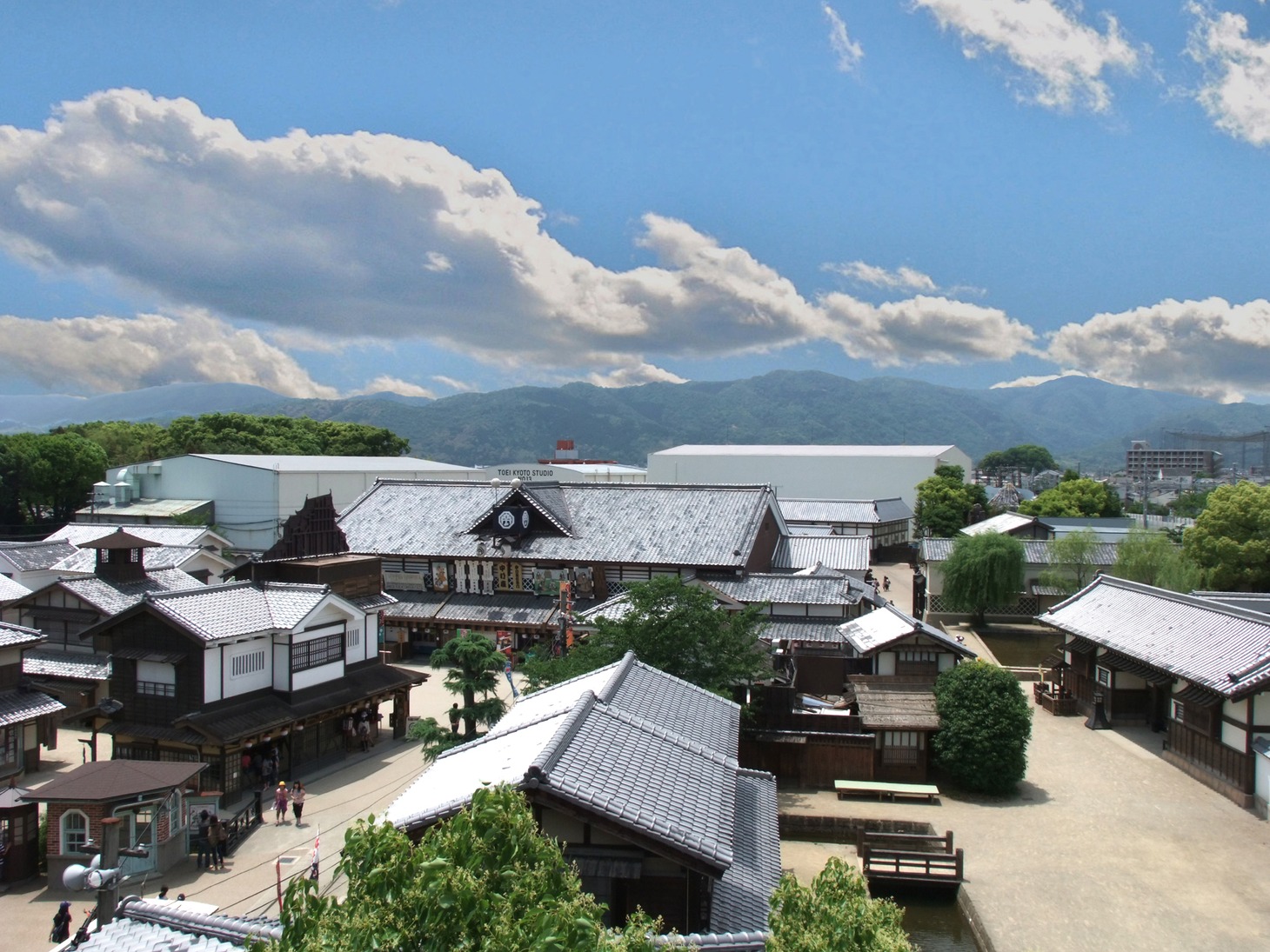 東映太秦映画村のオープンセット。(c)Google