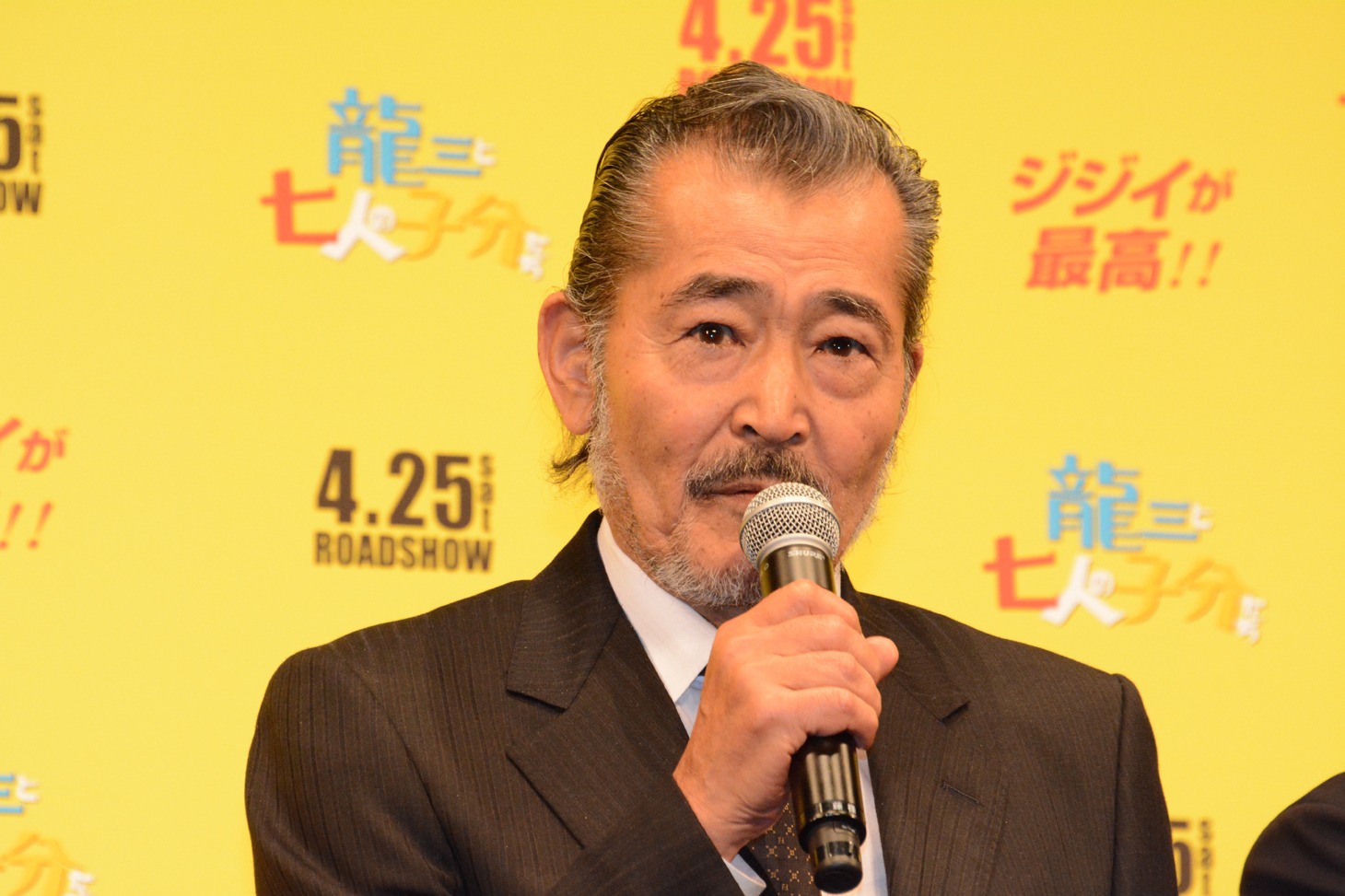 龍三親分を演じた藤竜也。