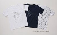 左から戦闘「F」Tシャツ、かめはめ波Tシャツ、フリーザFoot総柄Tシャツ。