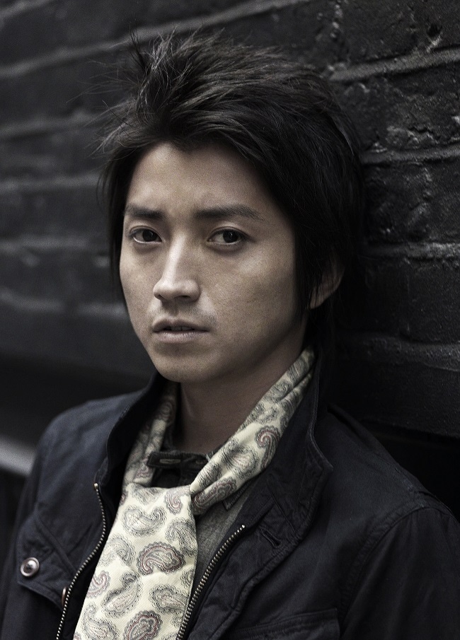 バルザ役の藤原竜也。(c)Nintendo・Creatures・GAME FREAK・TV Tokyo・ShoPro・JR Kikaku (c)Pokémon(c)2015 ピカチュウプロジェクト